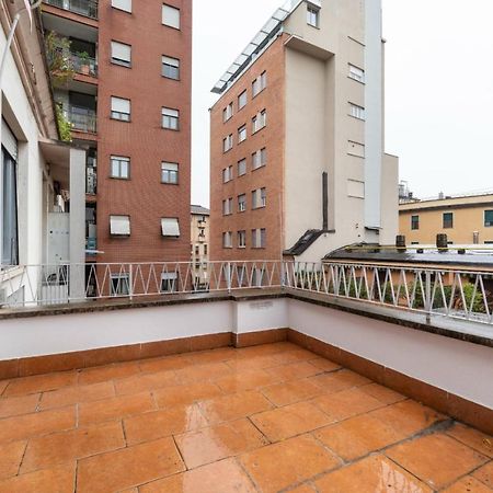 Sant'Ambrogio Bright Apartment With Terrace Milánó Kültér fotó